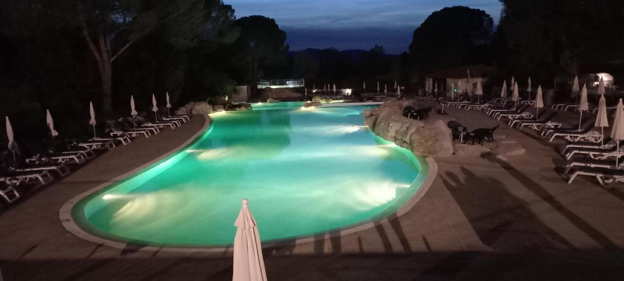 Duplex Dans Village Vacances En Ardeche Grospierres Extérieur photo